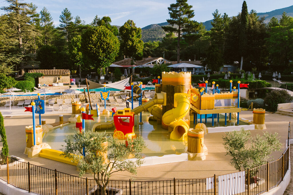 Naturiste Belezy, Holiday Park Provence Alpes Cote d'Azur - 15