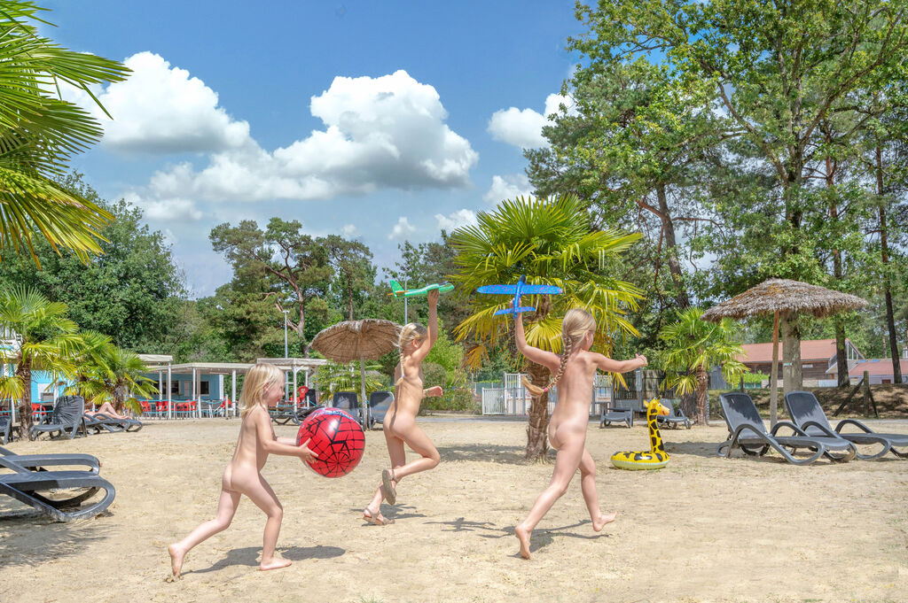 Naturiste Heliomonde, Holiday Park Paris area - 16